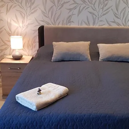 Rózsa Apartmanhotel